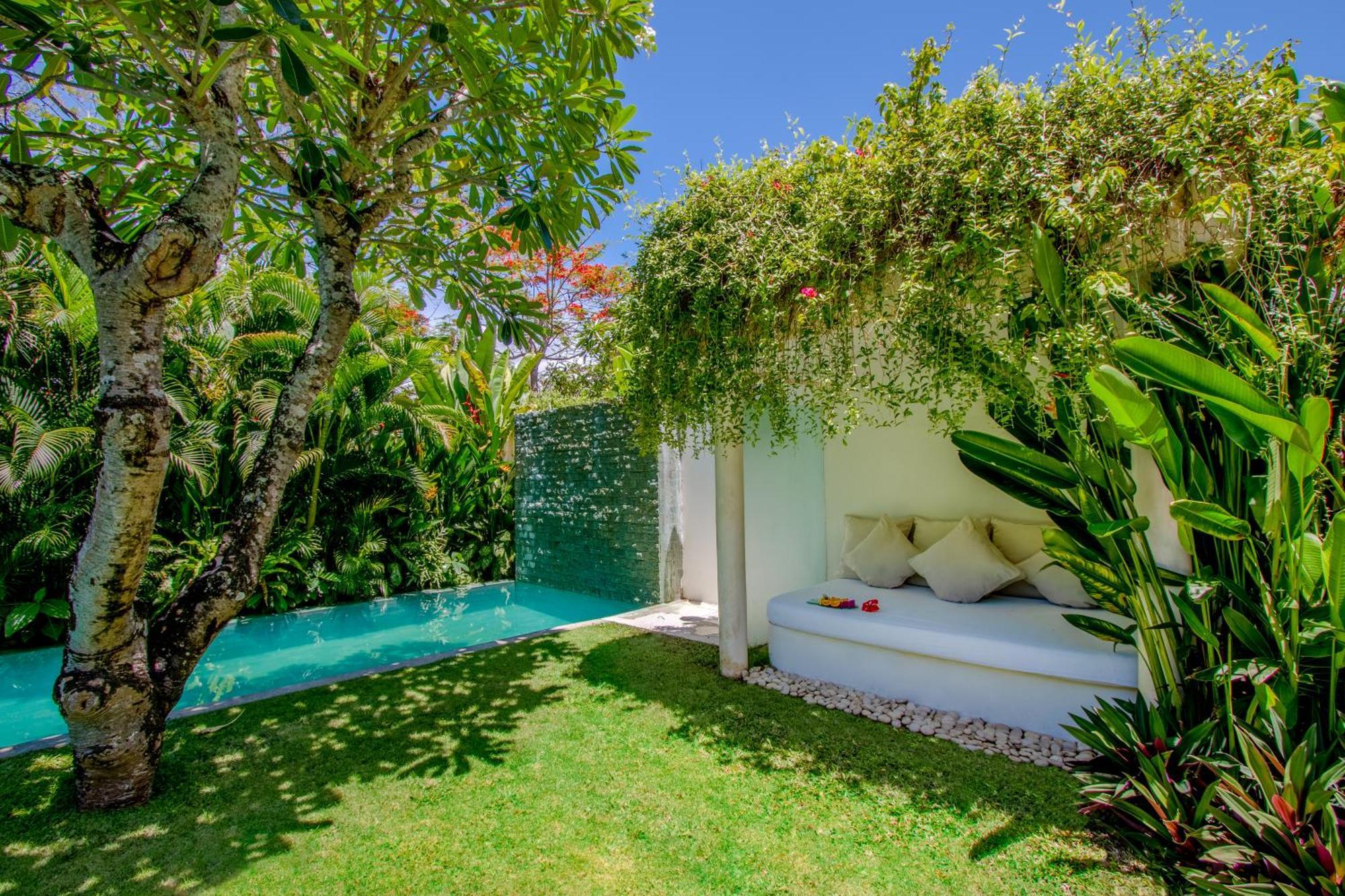 Eden The Residence At The Sea Seminyak Ngoại thất bức ảnh